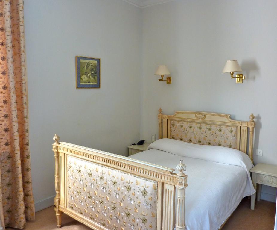 Chateau Des Tertres Onzain Room photo